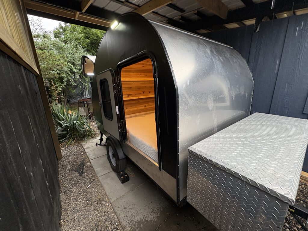 Teardrop trailer build DIY